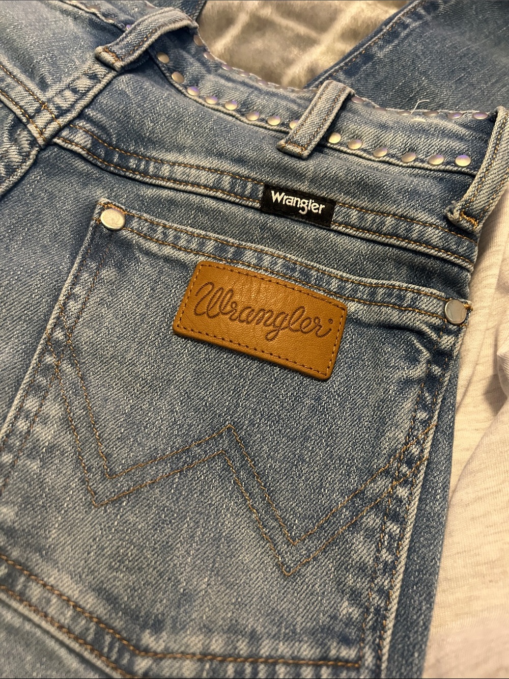 Wrangler Women's Wide-Leg Flare Jeans - Faded Blue - Picture 5 of 5